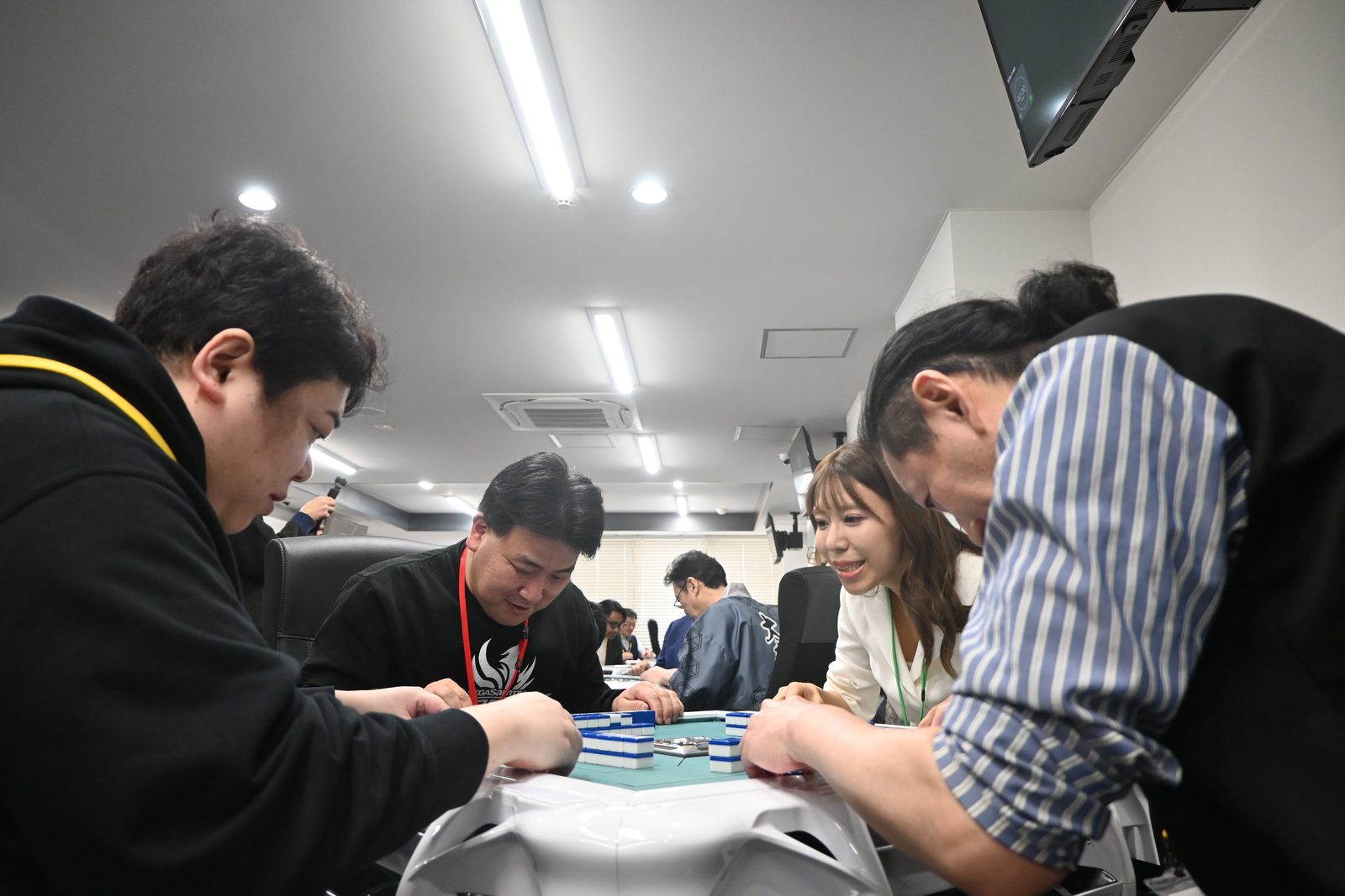 私語大歓迎の麻雀大会です！